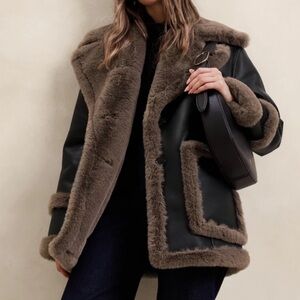 ✨NWT✨ Banana Republic Black and Brown Teddy Jacket